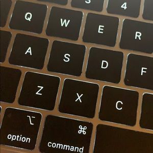 Meet your Posher, Ali